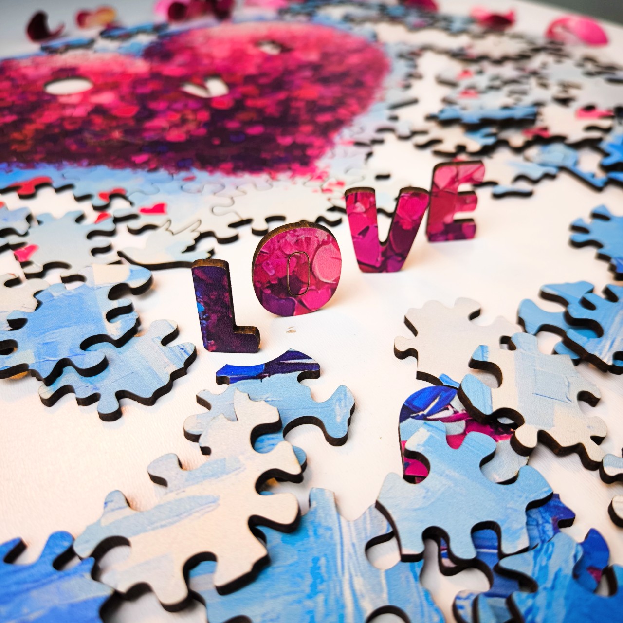 milliwood-celebrating-love-is-in-the-air-holzpuzzle-200-teile image 7