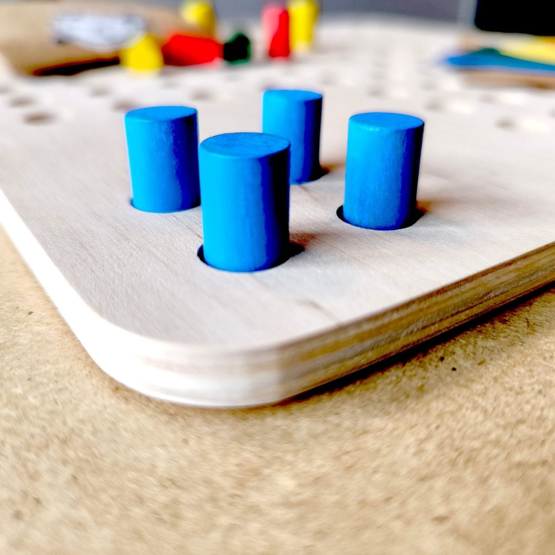 milliwood-wooduplay-ludo-holzspiel-mensch-rgere-dich image 5