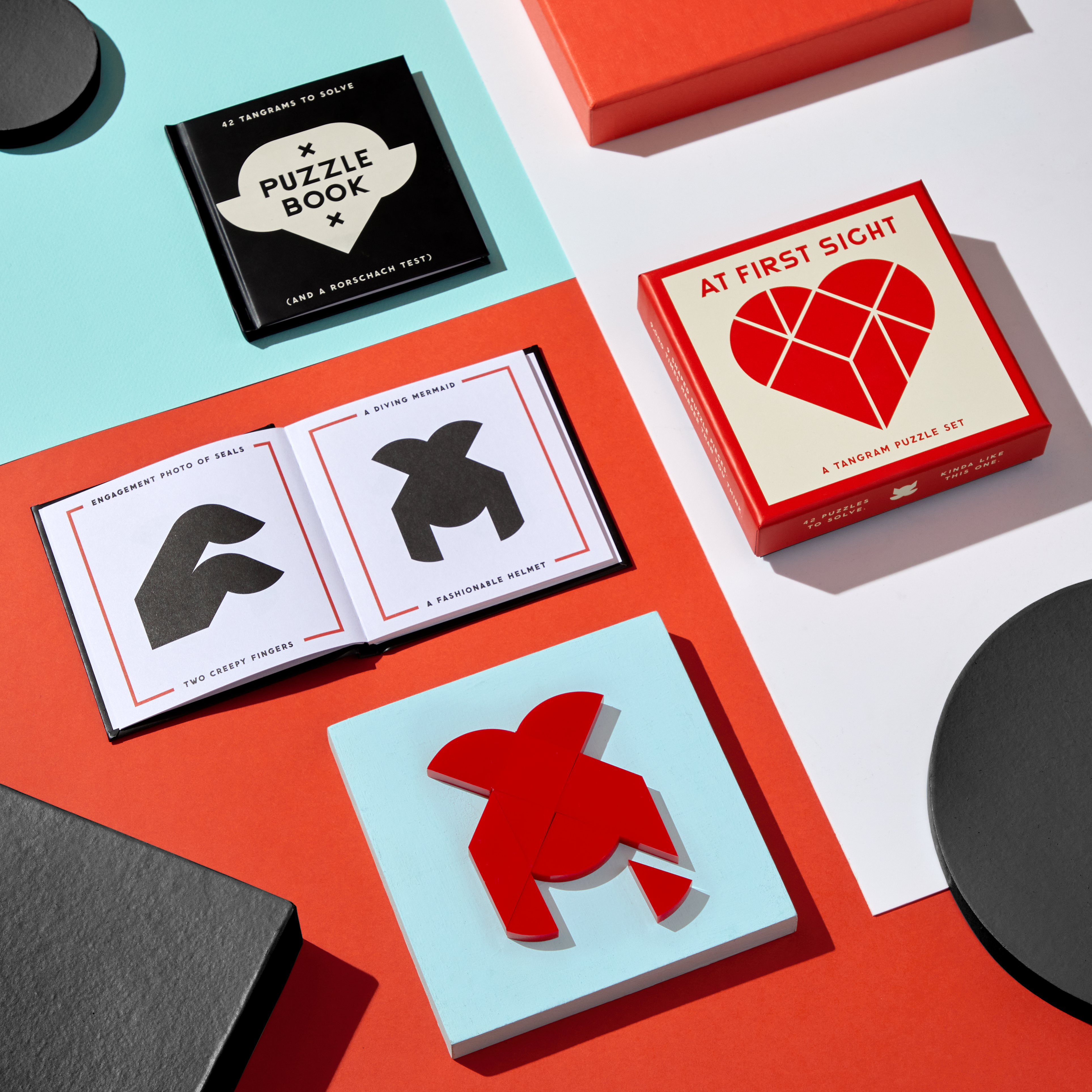 galison-at-first-sight-tangram-puzzle-herz-rot-9-teile image 2
