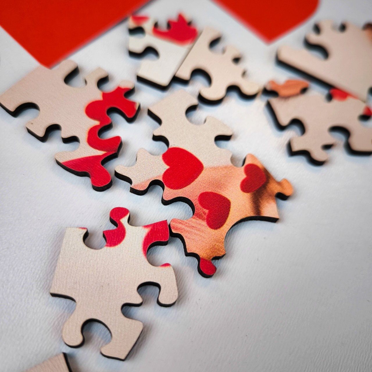 milliwood-celebrating-k-tzchen-holzpuzzle-50-teile-liebe image 6