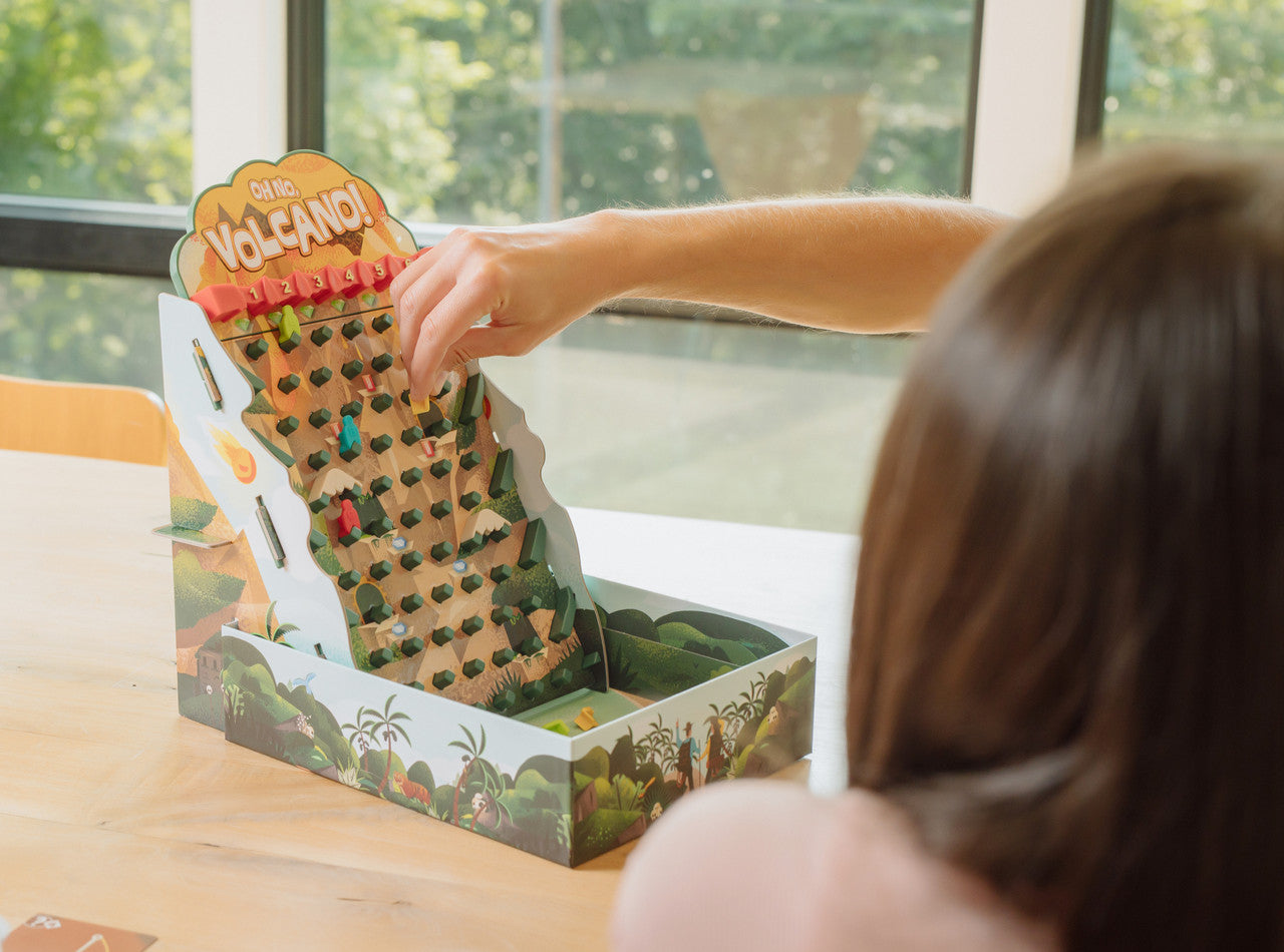 buffalo-games-oh-no-volcano-spiel-familienspiel-ab-8-jahren image 7