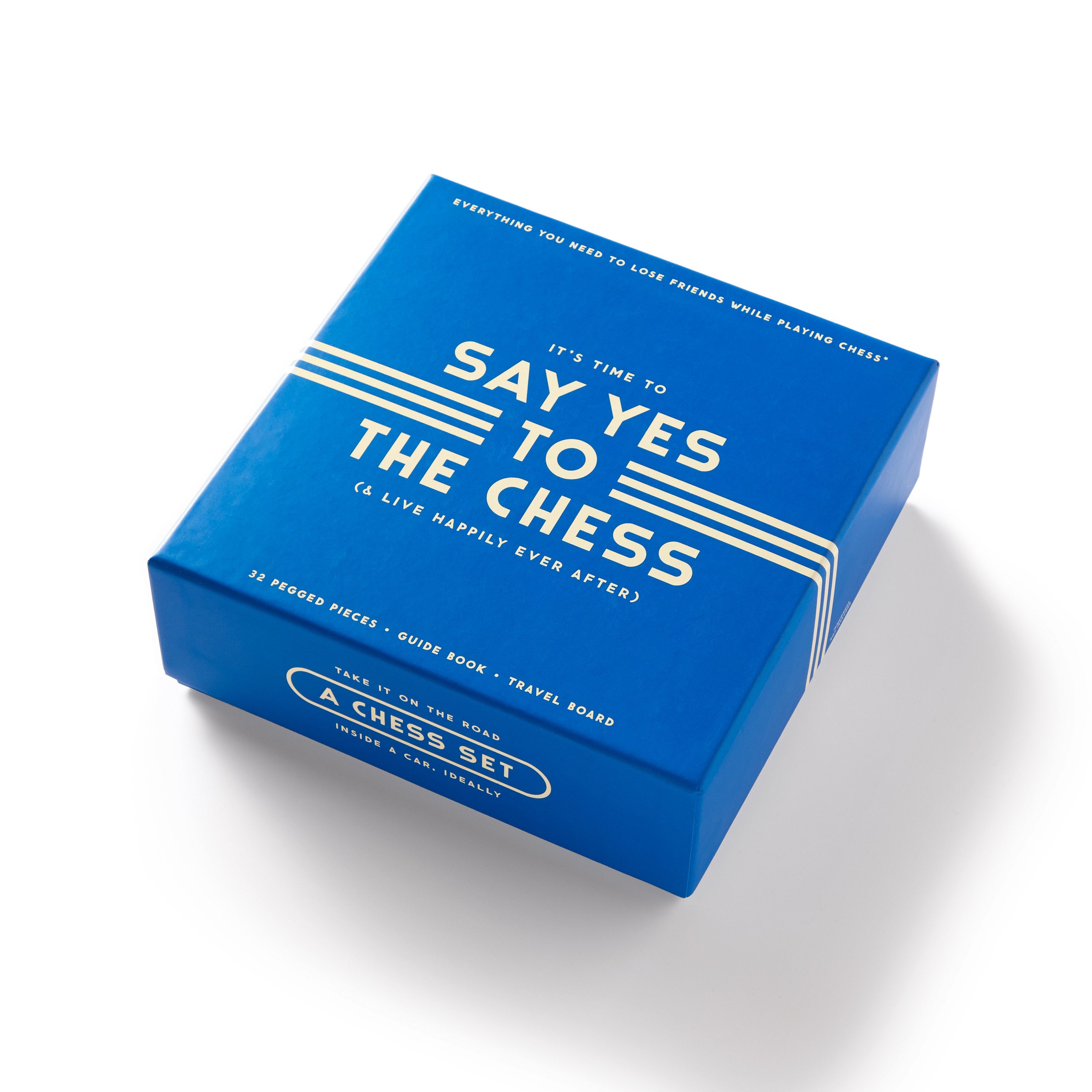 galison-games-say-yes-to-the-chess-game-set-schachspiel-reise image 4