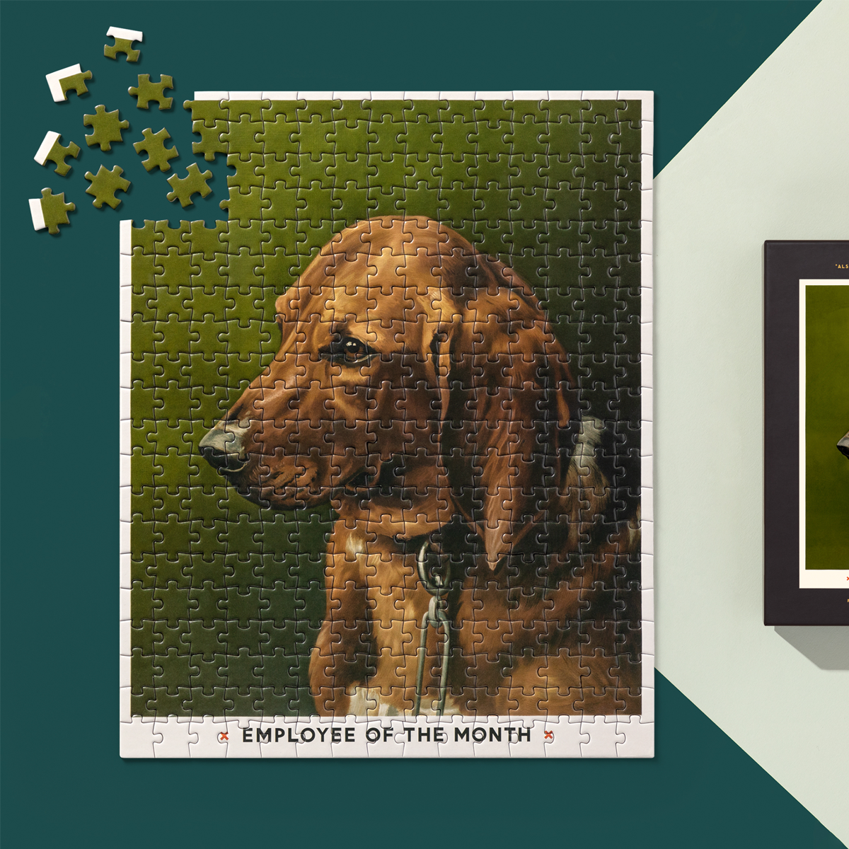 galison-employee-of-the-month-puzzle-300-teile-hund-golden-retriever image 2