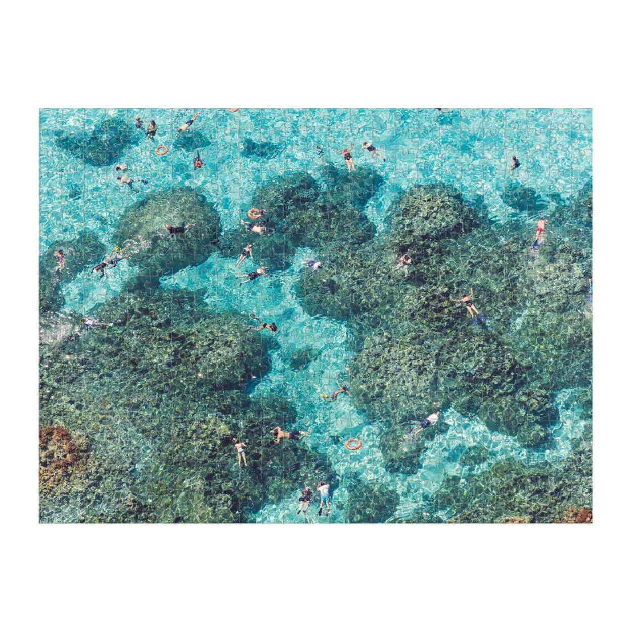 galison-gray-malin-the-beach-500-teile-puzzle-doppelseitig image 4