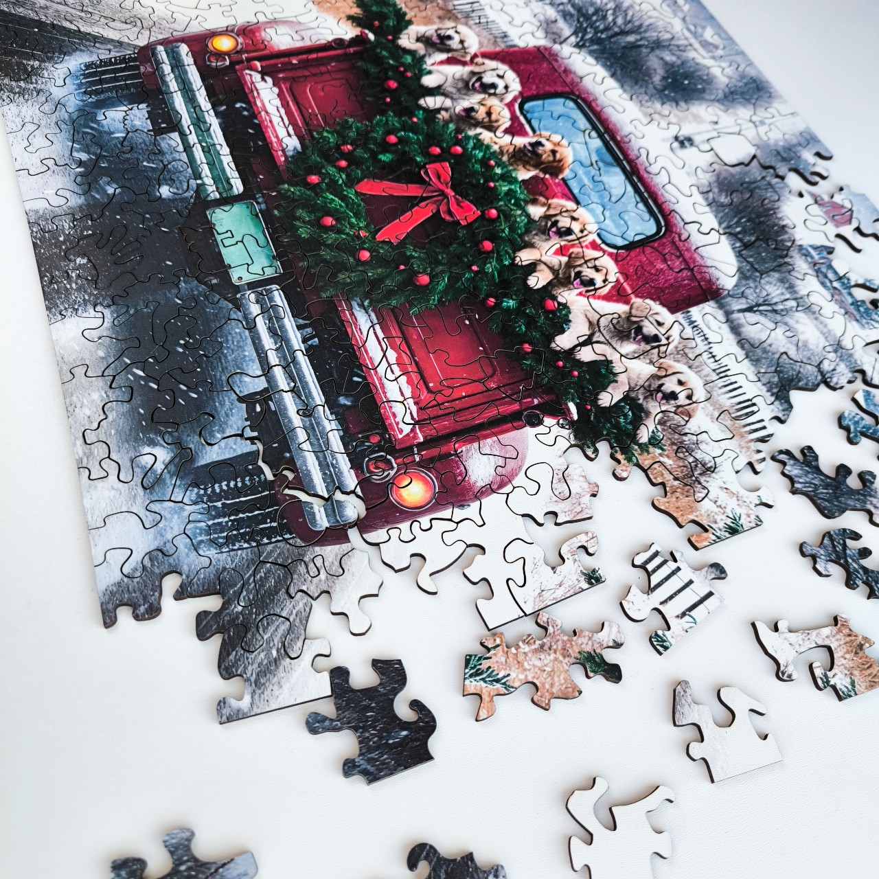 milliwood-christmas-truck-mit-labradoren-holzpuzzle-250-teile image 2
