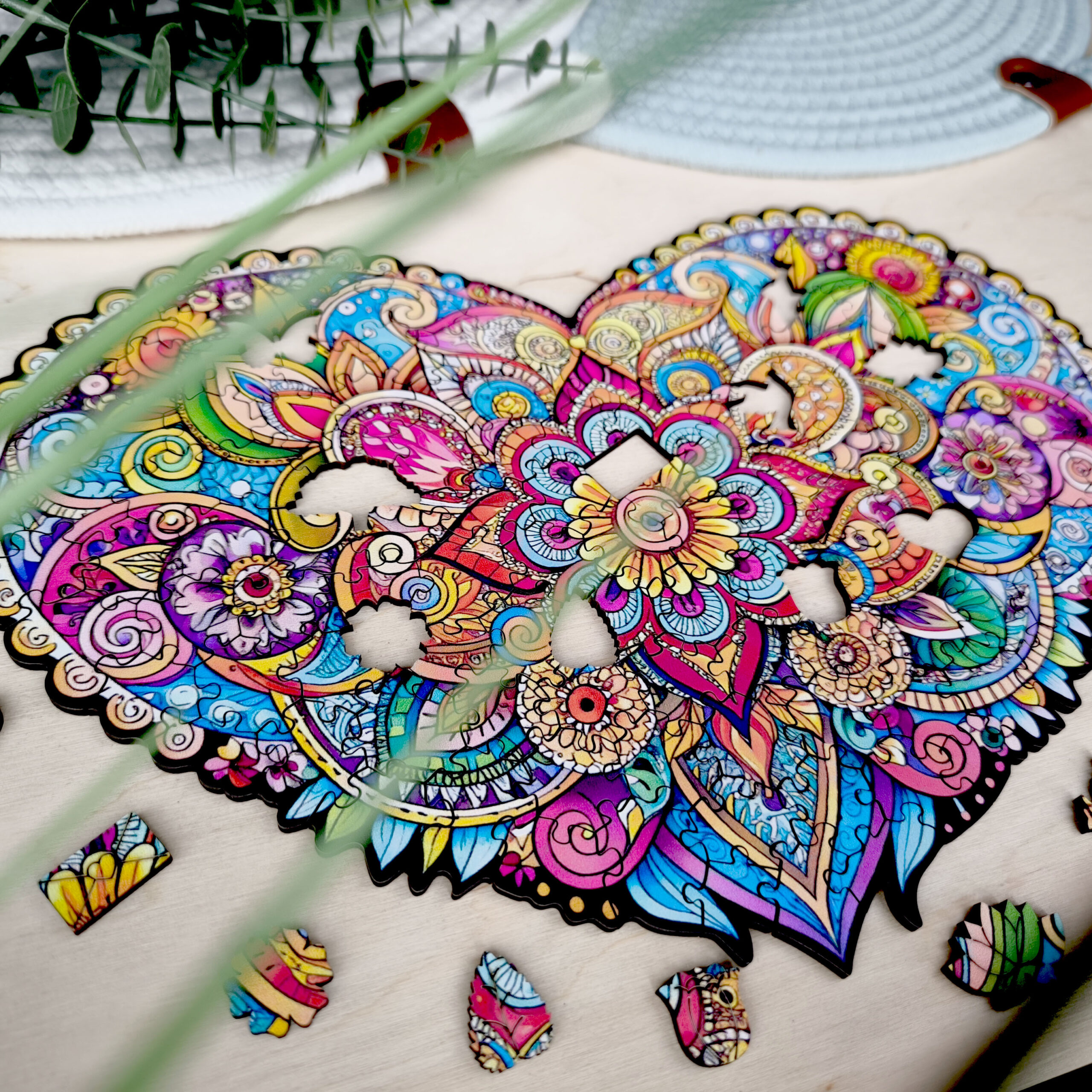milliwood-peace-harmony-holzpuzzle-liebes-mandala-150-teile-herz image 2