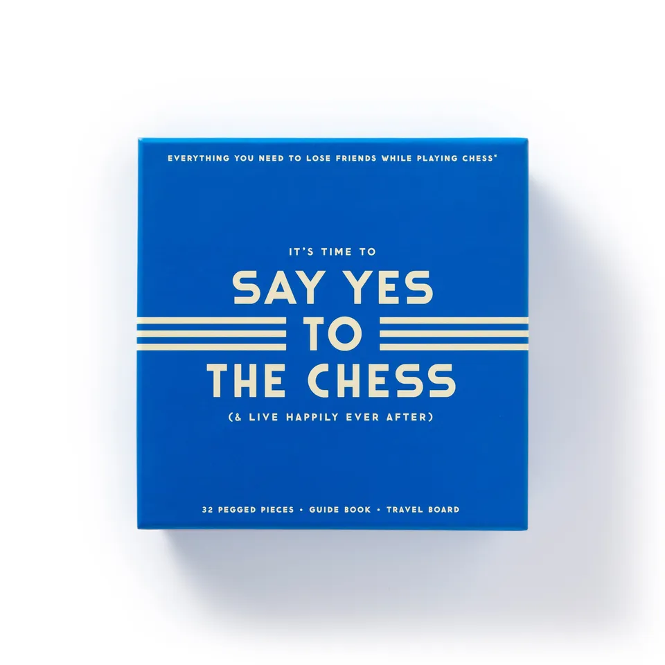 galison-games-say-yes-to-the-chess-game-set-schachspiel-reise image 1