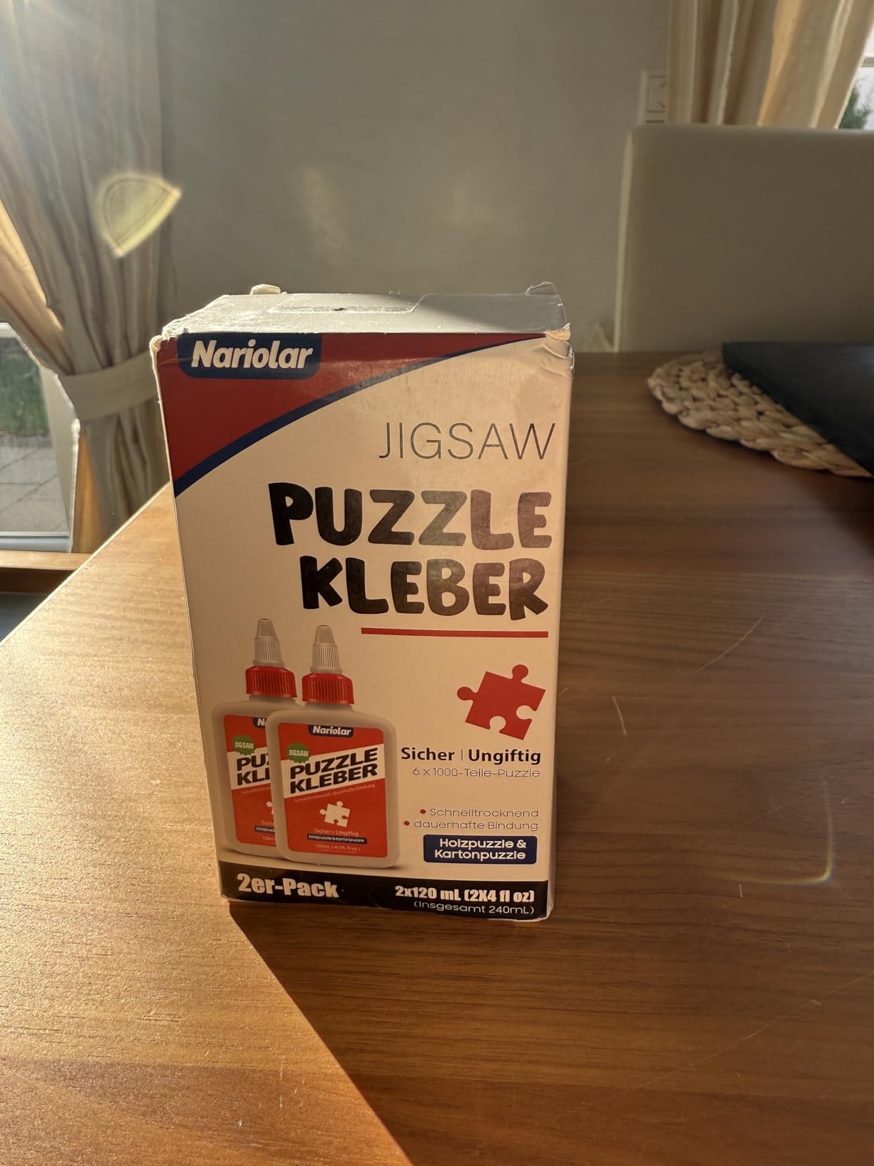 Hält fest